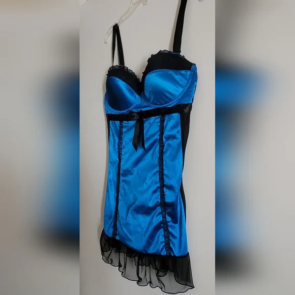 Elegant Blue and Black Women's Chemise - Picture 2 of 15